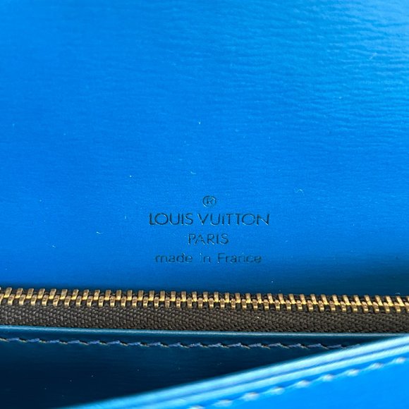 LV Epi Friedland Shoulder Bag - Picture 9 of 13